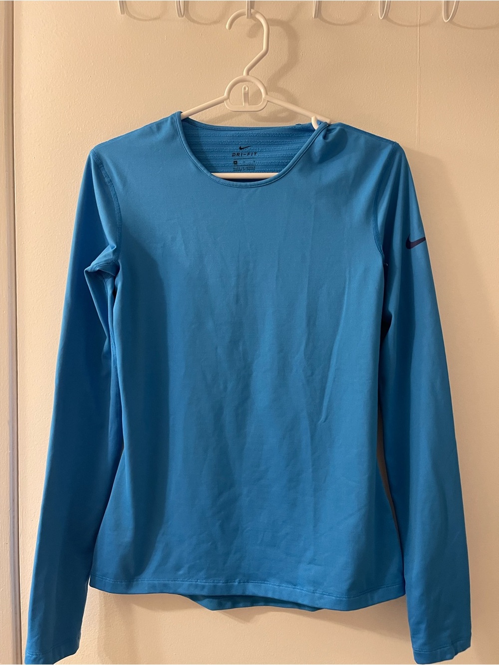 Nike Long Sleeve Athletic Top - Sky Blue